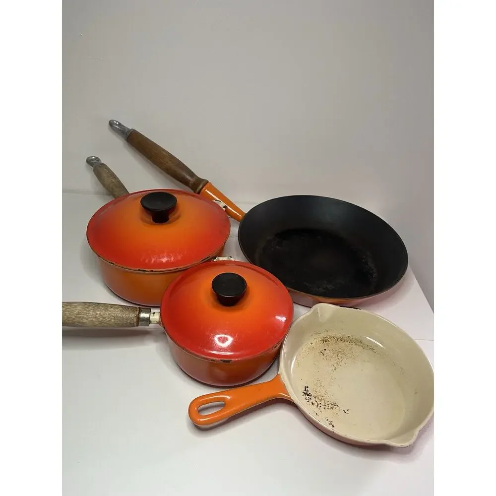 Lot of 4 Vintage LE CREUSET Pots Pans Flame Orange Wood Handle With 2 Lids USED